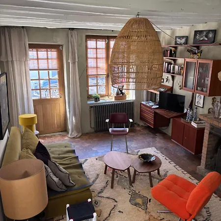 La Vieille Demeure Acomodação com café da manhã 