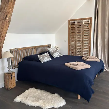 La Vieille Demeure Bed and breakfast